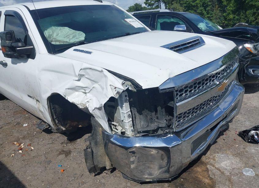 Photo 6 of 2019 Chevrolet Silverado 2500HD WT (VIN 1GC1KREY2KF134574)