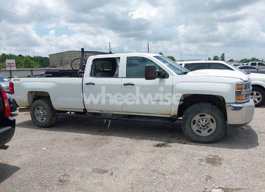 Photo 13 of 2019 Chevrolet Silverado 2500HD WT (VIN 1GC1KREY2KF142979)