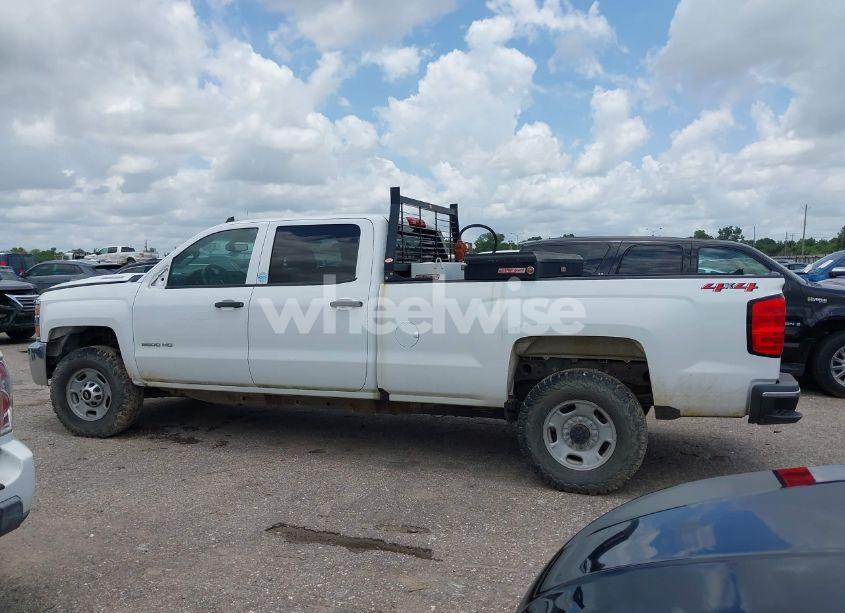 Photo 14 of 2019 Chevrolet Silverado 2500HD WT (VIN 1GC1KREY2KF142979)