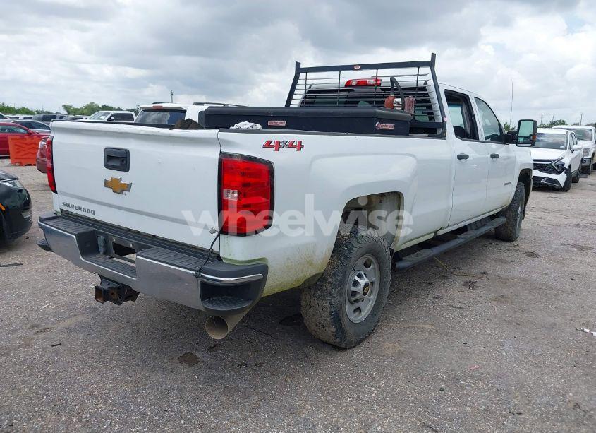 Photo 4 of 2019 Chevrolet Silverado 2500HD WT (VIN 1GC1KREY2KF142979)
