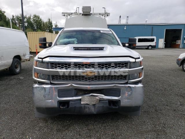 Photo 3 of 2019 CHEVROLET SILVERADO K2500 HEAVY DUTY (VIN 1GC1KREY8KF270739)