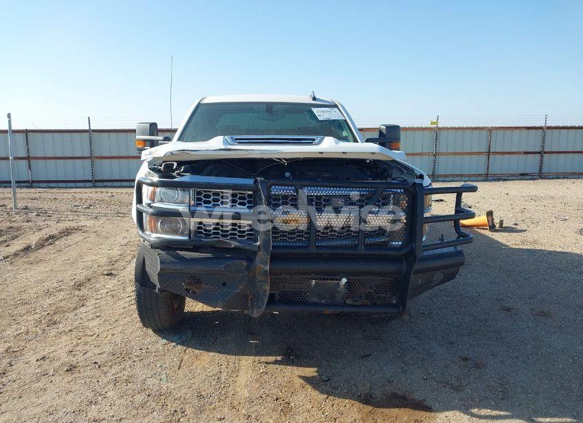 Photo 12 of 2019 Chevrolet Silverado 2500HD WT (VIN 1GC1KREY9KF230248)