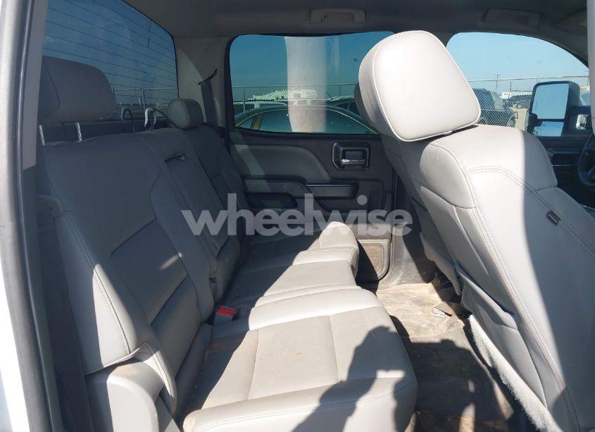 Photo 8 of 2019 Chevrolet Silverado 2500HD WT (VIN 1GC1KREY9KF230248)