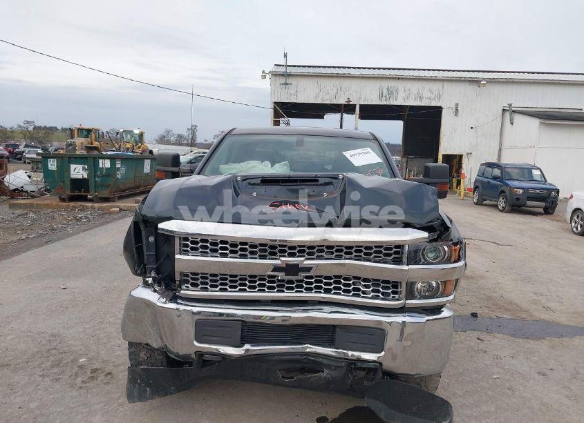 Photo 12 of 2019 Chevrolet Silverado 2500HD WT (VIN 1GC1KREYXKF227732)