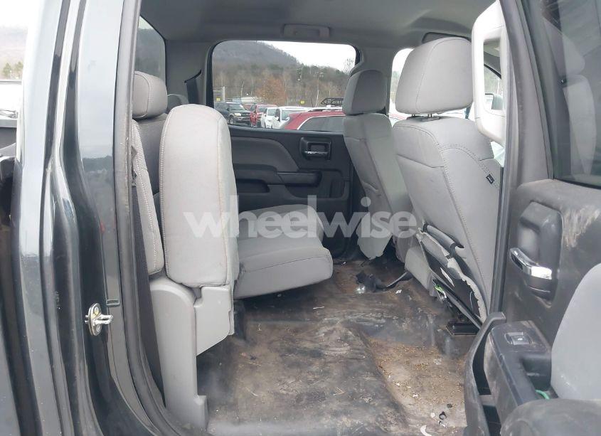 Photo 8 of 2019 Chevrolet Silverado 2500HD WT (VIN 1GC1KREYXKF227732)