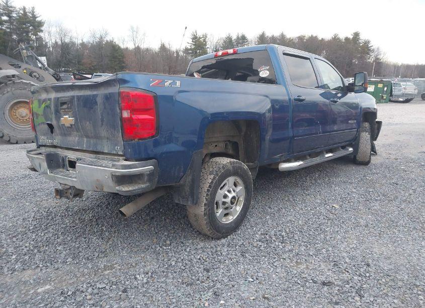 Photo 4 of 2019 Chevrolet Silverado 2500HD LT (VIN 1GC1KSEG0KF134202)