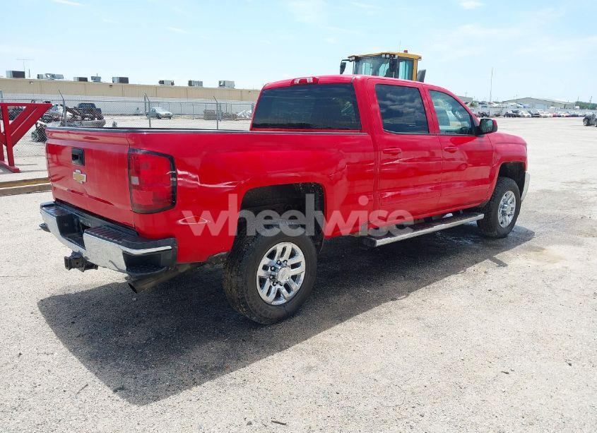 Photo 4 of 2019 Chevrolet Silverado 2500HD LT (VIN 1GC1KSEGXKF177039)