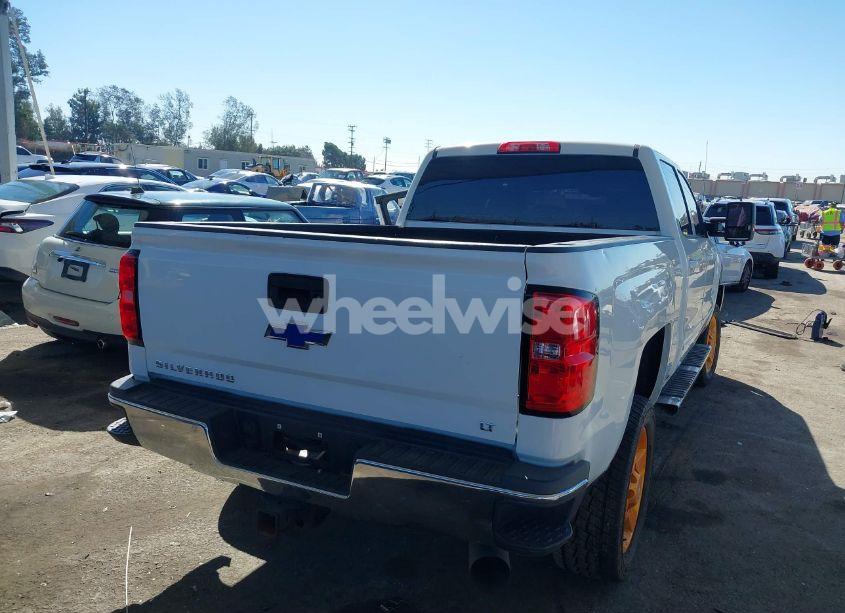 Photo 4 of 2019 Chevrolet Silverado 2500HD LT (VIN 1GC1KSEY5KF119090)