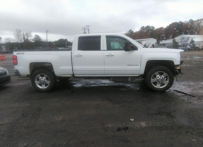 Photo 13 of 2019 Chevrolet Silverado 2500HD LT (VIN 1GC1KSEY5KF121504)