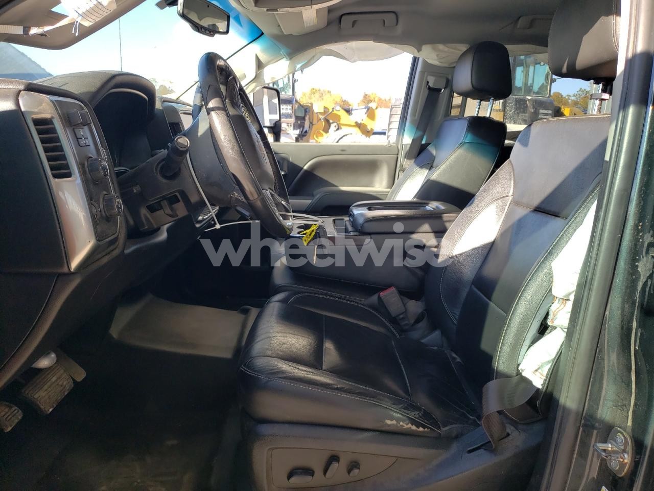 Photo 7 of 2019 CHEVROLET SILVERADO K2500 HEAVY DUTY LT (VIN 1GC1KSEY5KF193920)