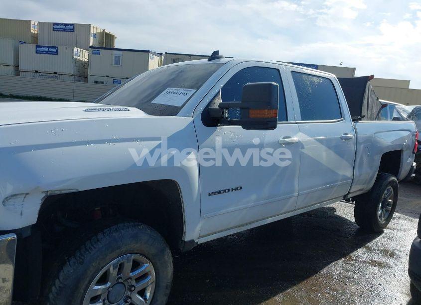 Photo 14 of 2019 Chevrolet Silverado 2500HD LT (VIN 1GC1KSEY7KF264437)