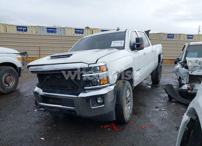 Photo 2 of 2019 Chevrolet Silverado 2500HD LT (VIN 1GC1KSEY7KF264437)