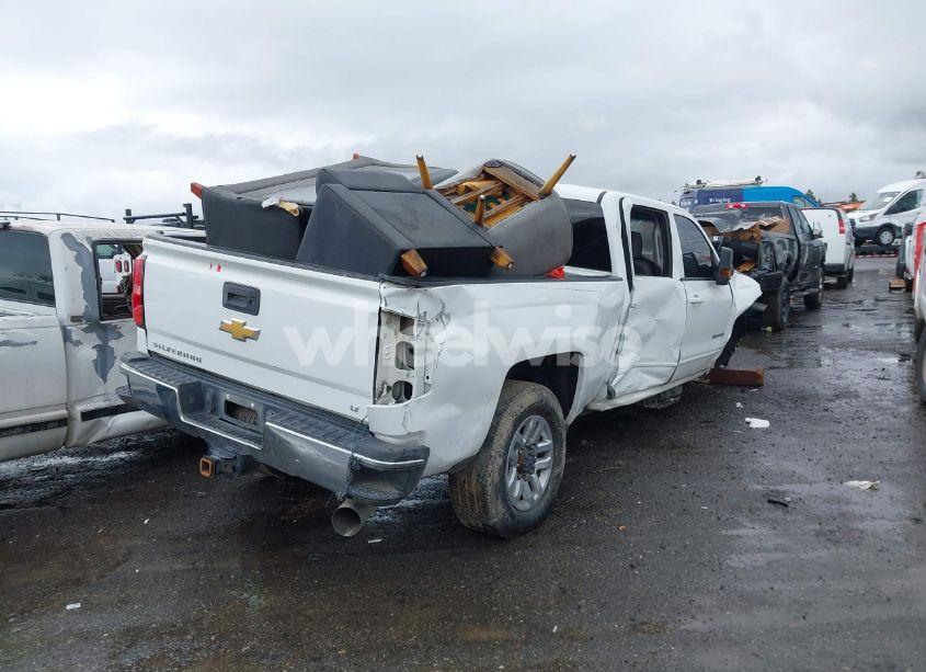 Photo 4 of 2019 Chevrolet Silverado 2500HD LT (VIN 1GC1KSEY7KF264437)