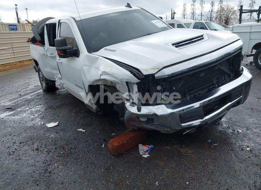 Photo 6 of 2019 Chevrolet Silverado 2500HD LT (VIN 1GC1KSEY7KF264437)