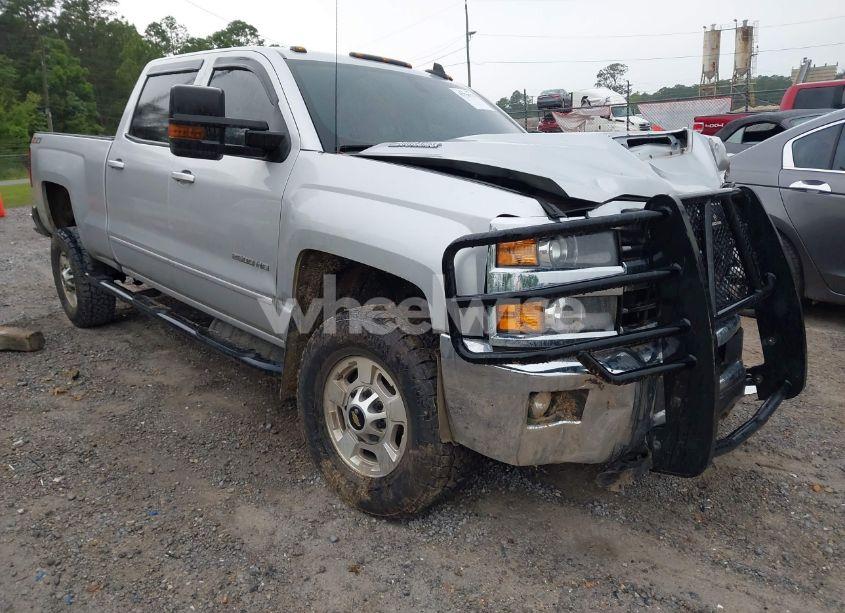 2019 Chevrolet Silverado 2500HD LT (VIN 1GC1KSEYXKF133423) main photo