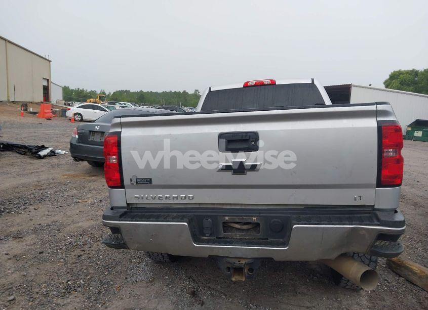Photo 16 of 2019 Chevrolet Silverado 2500HD LT (VIN 1GC1KSEYXKF133423)
