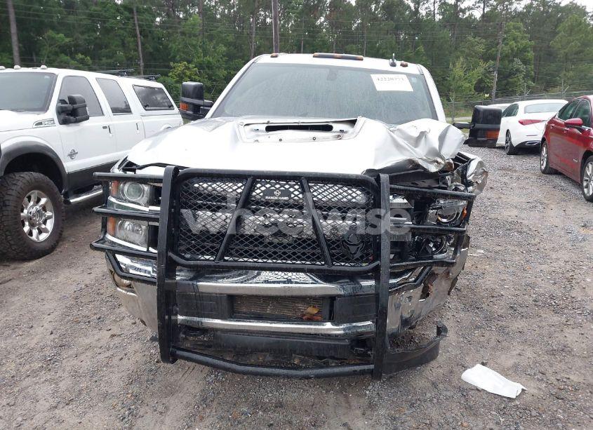 Photo 6 of 2019 Chevrolet Silverado 2500HD LT (VIN 1GC1KSEYXKF133423)