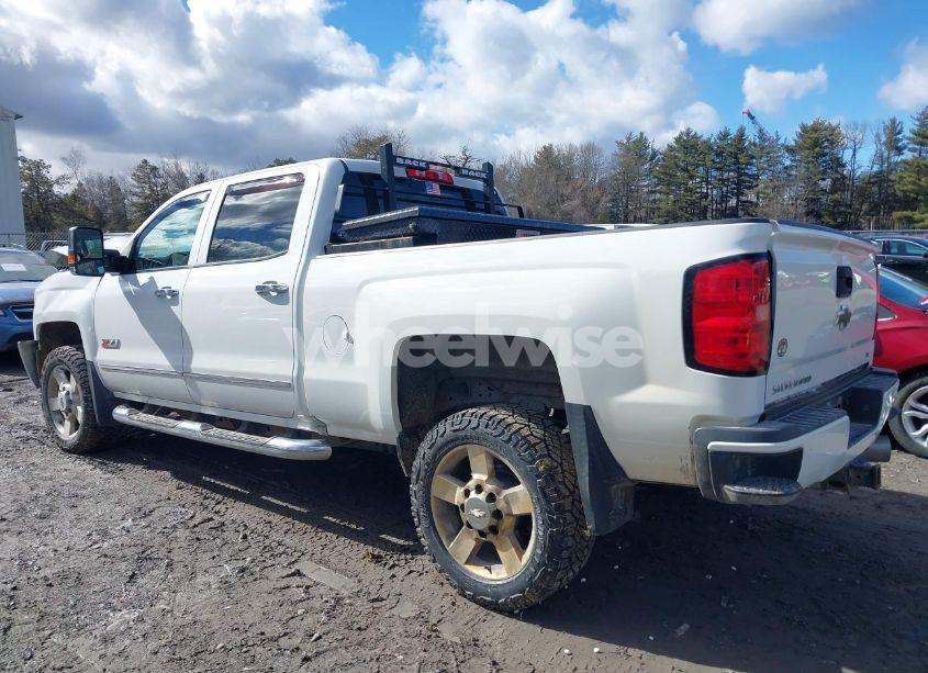 Photo 14 of 2019 Chevrolet Silverado 2500HD LT (VIN 1GC1KSEYXKF166020)