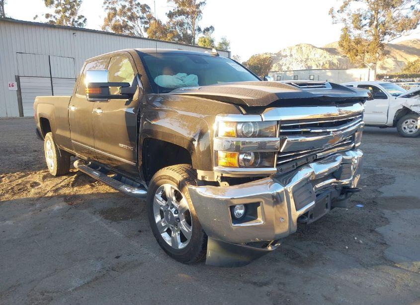 2019 Chevrolet Silverado 2500HD LTZ (VIN 1GC1KTEY1KF241516) main photo