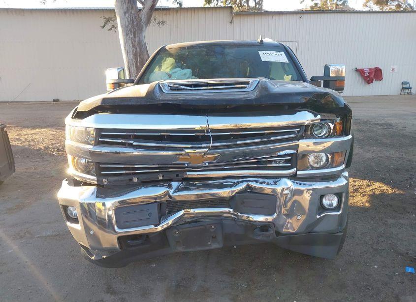 Photo 12 of 2019 Chevrolet Silverado 2500HD LTZ (VIN 1GC1KTEY1KF241516)