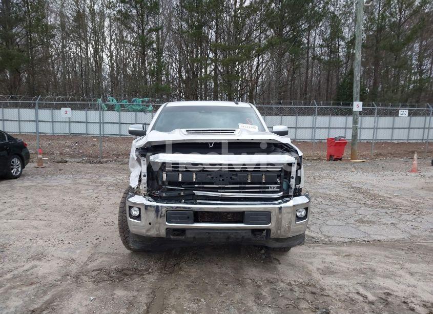 Photo 12 of 2019 Chevrolet Silverado 2500HD LTZ (VIN 1GC1KTEY2KF133258)