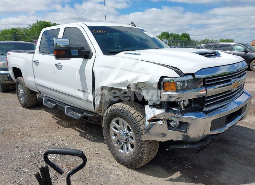 2019 Chevrolet Silverado 2500HD LTZ (VIN 1GC1KTEY2KF179320) main photo