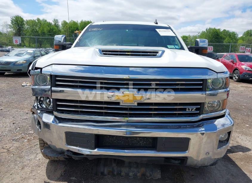 Photo 12 of 2019 Chevrolet Silverado 2500HD LTZ (VIN 1GC1KTEY2KF179320)