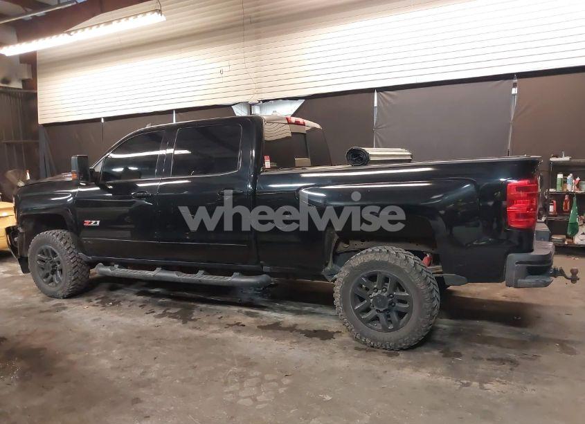 Photo 14 of 2019 Chevrolet Silverado 2500HD LTZ (VIN 1GC1KTEYXKF153791)