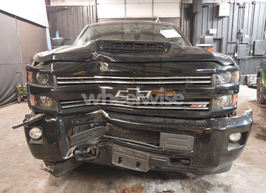 Photo 6 of 2019 Chevrolet Silverado 2500HD LTZ (VIN 1GC1KTEYXKF153791)