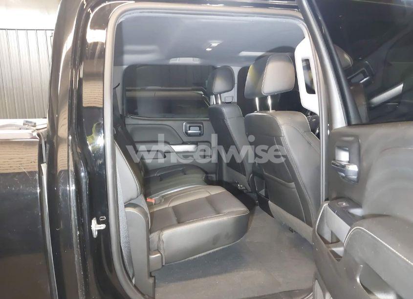 Photo 8 of 2019 Chevrolet Silverado 2500HD LTZ (VIN 1GC1KTEYXKF153791)