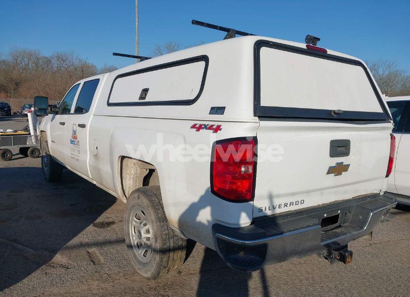 Photo 3 of 2015 Chevrolet Silverado 2500HD WT (VIN 1GC1KUE81FF648926)