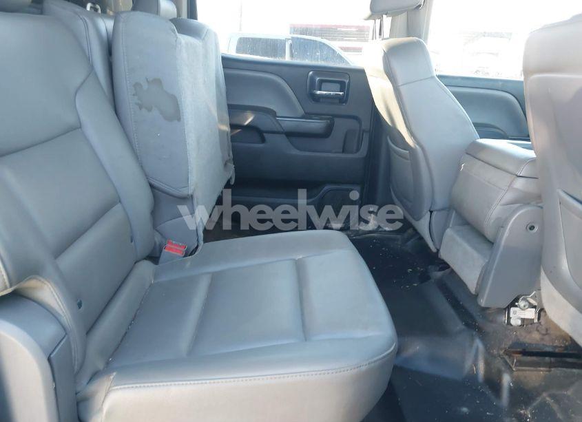 Photo 8 of 2015 Chevrolet Silverado 2500HD WT (VIN 1GC1KUE81FF648926)