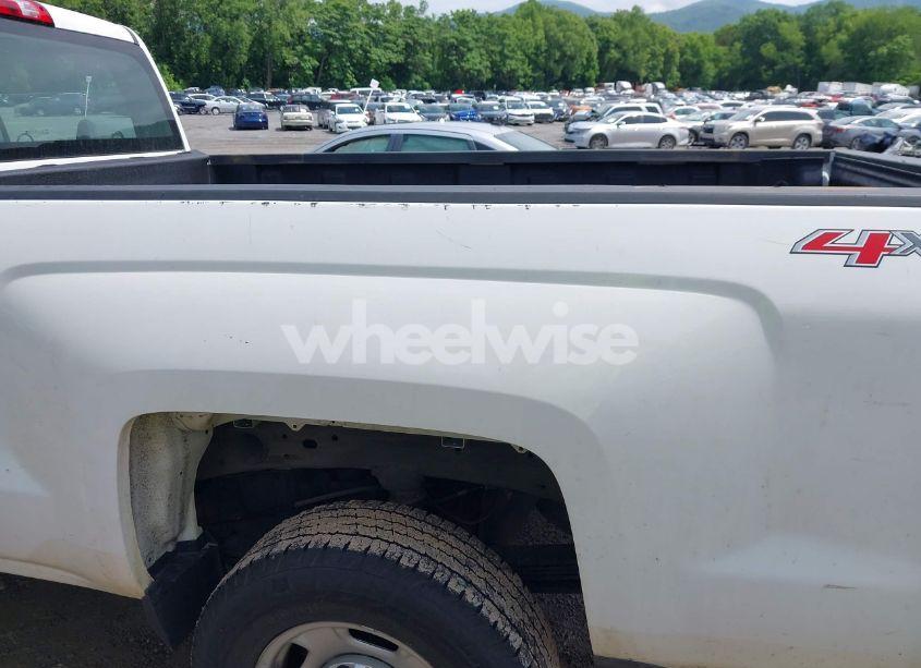 Photo 21 of 2015 Chevrolet Silverado 2500HD WT (VIN 1GC1KUE81FF668089)