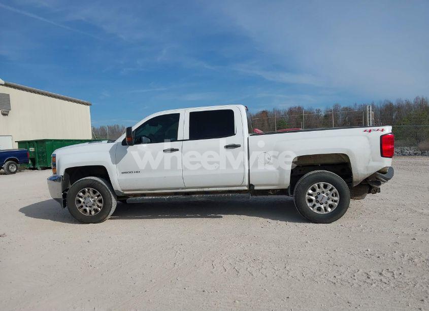 Photo 14 of 2016 Chevrolet Silverado 2500HD WT (VIN 1GC1KUE84GF135204)