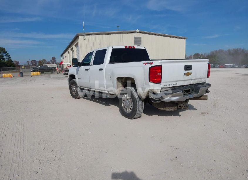 Photo 3 of 2016 Chevrolet Silverado 2500HD WT (VIN 1GC1KUE84GF135204)