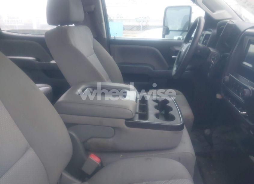 Photo 5 of 2016 Chevrolet Silverado K2500 HEAVY DUTY (VIN 1GC1KUE85GF136801)