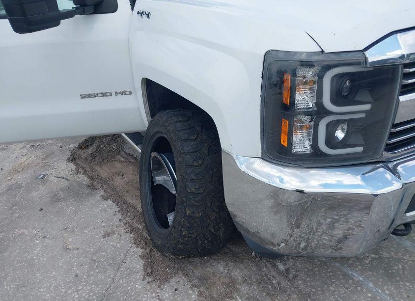 Photo 19 of 2015 Chevrolet Silverado 2500HD WT (VIN 1GC1KUE86FF577268)