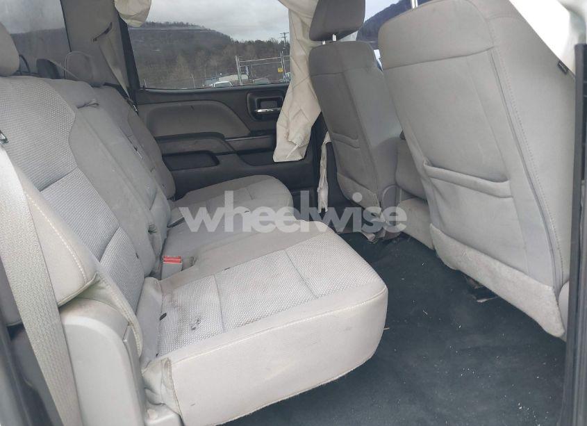 Photo 8 of 2016 Chevrolet Silverado 2500HD WT (VIN 1GC1KUE86GF193234)