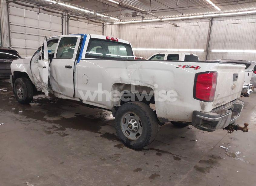 Photo 3 of 2016 Chevrolet Silverado 2500HD WT (VIN 1GC1KUEG0GF122716)