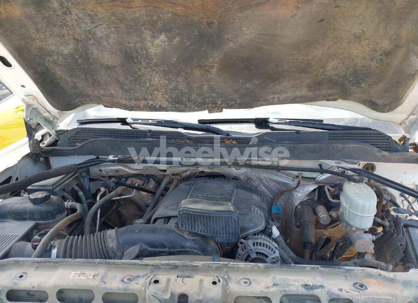 Photo 10 of 2016 Chevrolet Silverado 2500HD WT (VIN 1GC1KUEG0GF190191)