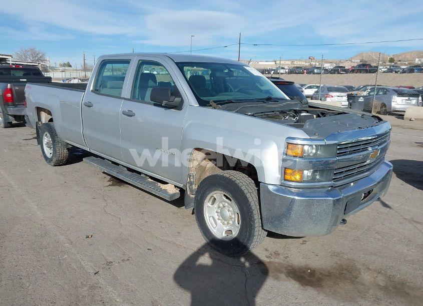 2015 Chevrolet Silverado 2500HD WT (VIN 1GC1KUEG1FF161006) main photo