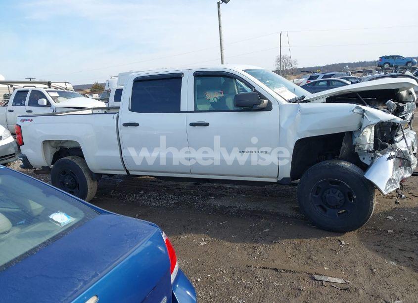 Photo 13 of 2015 Chevrolet Silverado 2500HD WT (VIN 1GC1KUEG2FF197044)