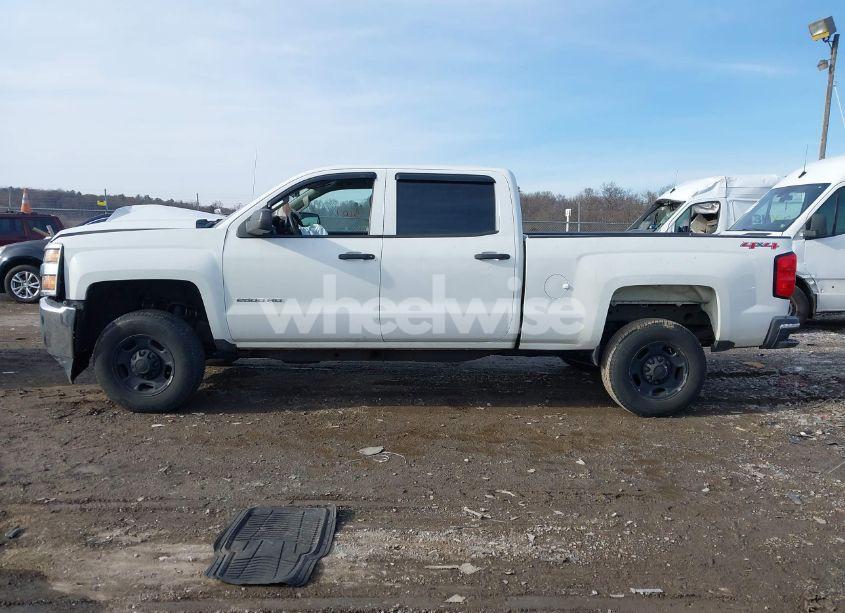 Photo 14 of 2015 Chevrolet Silverado 2500HD WT (VIN 1GC1KUEG2FF197044)