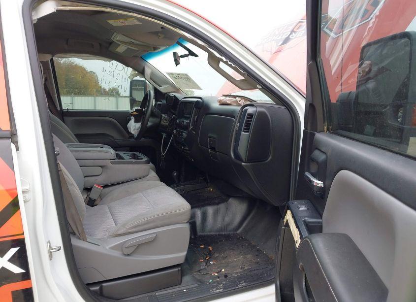 Photo 5 of 2015 Chevrolet Silverado 2500HD WT (VIN 1GC1KUEG5FF123147)