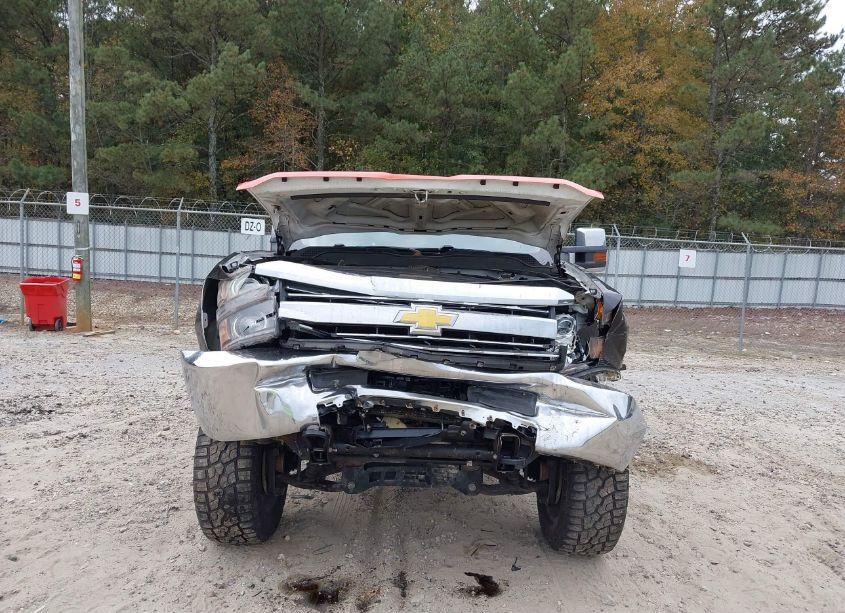 Photo 6 of 2015 Chevrolet Silverado 2500HD WT (VIN 1GC1KUEG5FF123147)