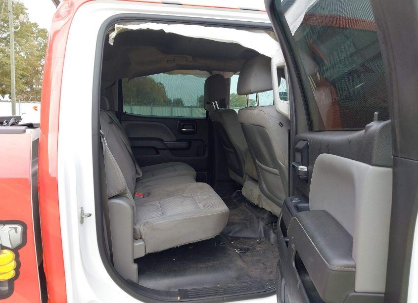 Photo 8 of 2015 Chevrolet Silverado 2500HD WT (VIN 1GC1KUEG5FF123147)