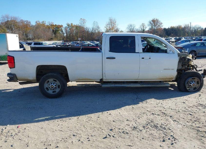 Photo 13 of 2016 Chevrolet Silverado 2500HD WT (VIN 1GC1KUEG5GF103062)