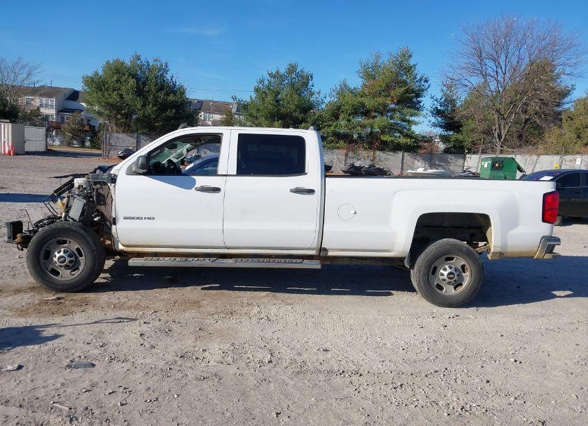 Photo 14 of 2016 Chevrolet Silverado 2500HD WT (VIN 1GC1KUEG5GF103062)