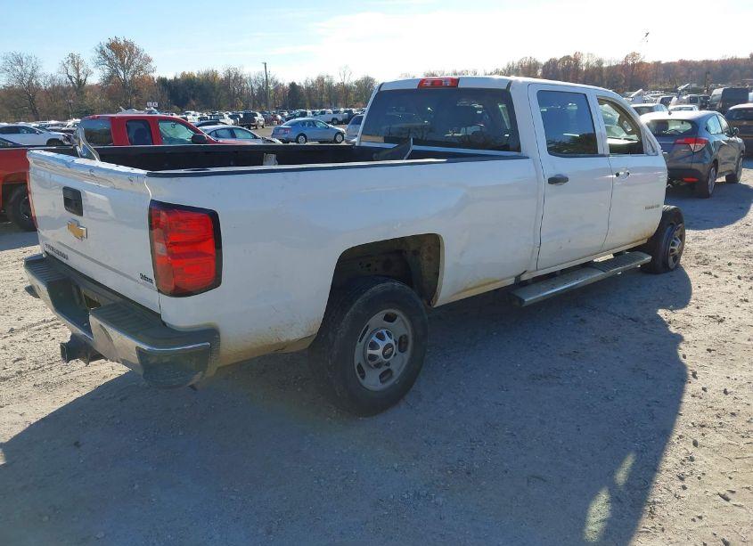 Photo 4 of 2016 Chevrolet Silverado 2500HD WT (VIN 1GC1KUEG5GF103062)