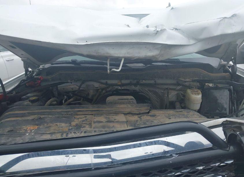 Photo 10 of 2017 Chevrolet Silverado 2500HD WT (VIN 1GC1KUEG5HF104844)